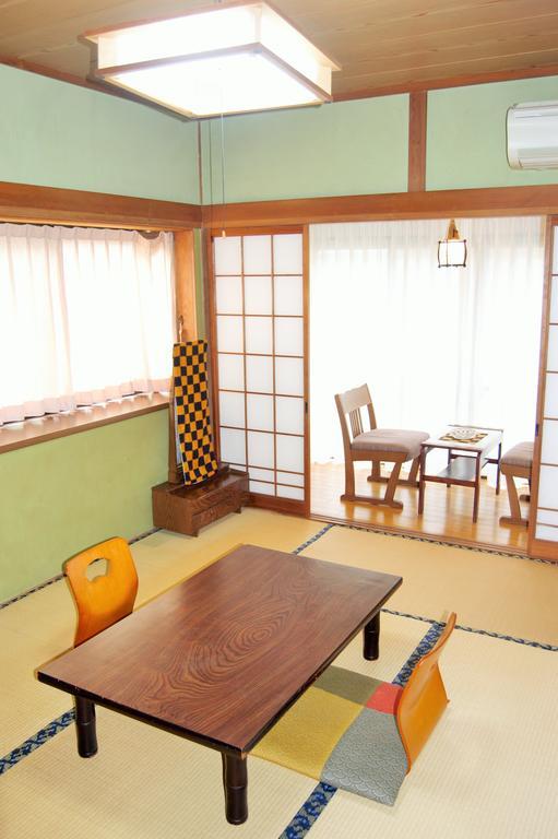 Ryokan Tsuruya Intaku Yufu Ngoại thất bức ảnh